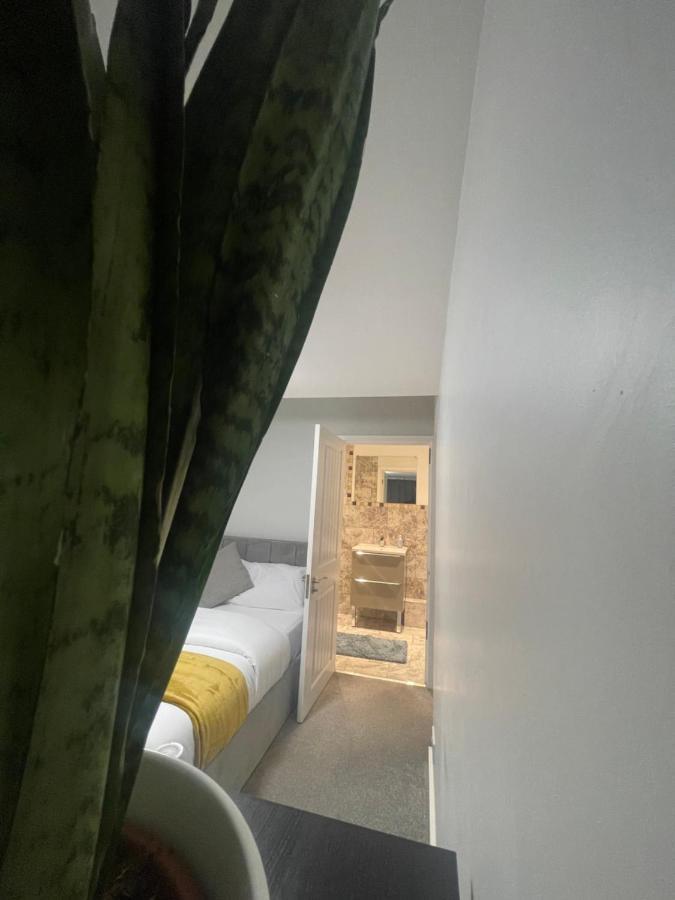 Beautiful En-Suite Bedroom อิปสวิช ภายนอก รูปภาพ