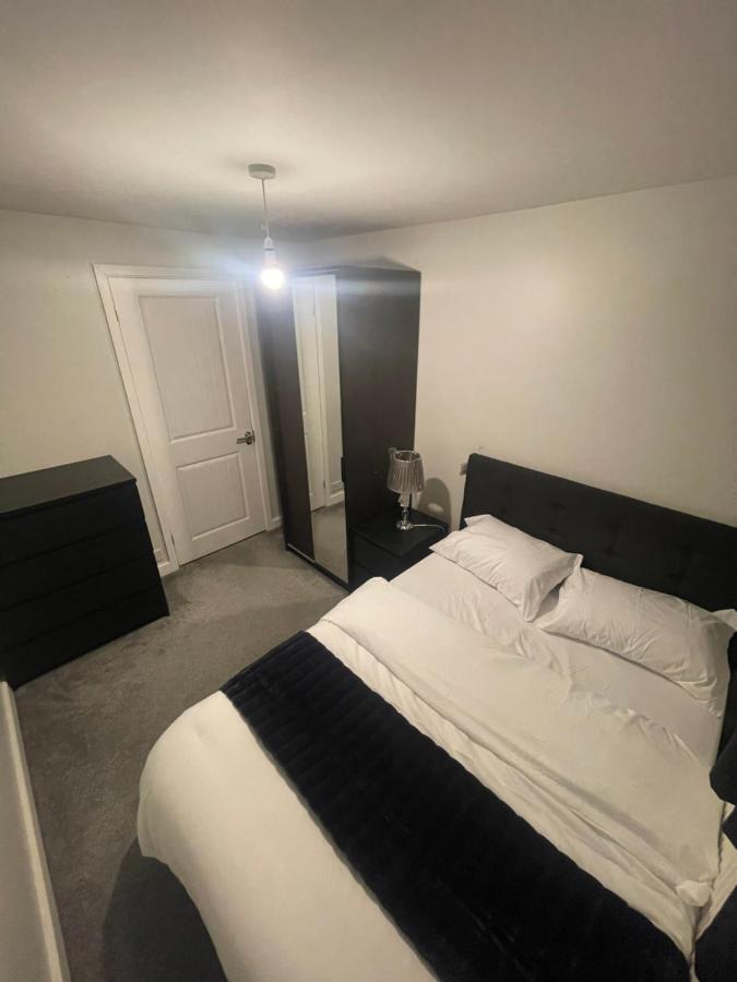 Beautiful En-Suite Bedroom อิปสวิช ภายนอก รูปภาพ
